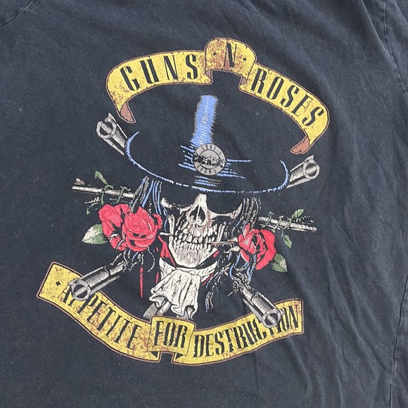 Guns N Roses Graphic T-Shirt - Picture 4 of 8